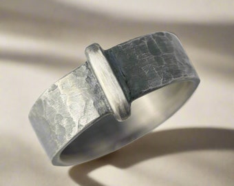 Hammered Sterling Silver Scottish Wedding Band: Antique Style Ring