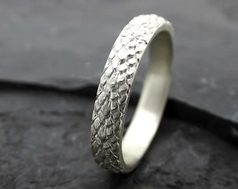 dragon scale ring silver feather ring, medieval wedding band, pagan wedding ring, snake skin ring band silver dragon ring, dragon jewelry