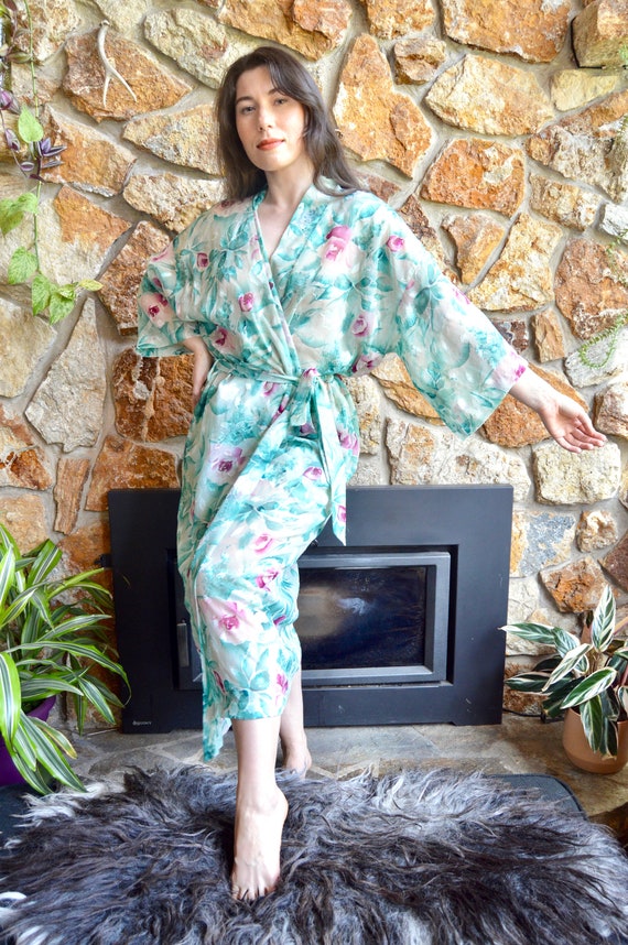 Sexy Vintage 80's 90's Semi Sheer Pale Sea Foam Green… - Gem