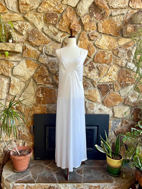 Vintage 80s 90s Val Mode Long White Satin Backless Lingerie Slip Dress Nightgown with Sheer Mesh Floral Applique Vintage 80s 90s Val Mode Long White Satin Backless Lingerie Slip Dress Nightgown with Sheer Mesh Floral Applique