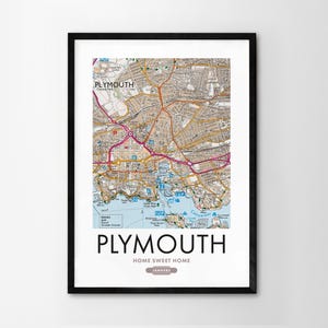 Usa qualsiasi codice postale del Regno Unito Stampa mappa del Regno Unito personalizzata su misura Mappe OS Regalo di inaugurazione della casa per proprietari di casa Arte incorniciata Parete Mappa dettagliata Plymouth