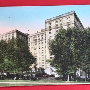 HC17, Vintage 1930er Ansichtspostkarte, The Ruskin Pittsburgh, Pennsylvania, handgefärbte Postkarte, Schöne Postkarte Sammlerstück
