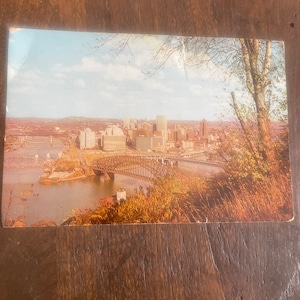 vintage, Pennsylvanie, carte postale géante, centre-ville de Pittsburgh, Triangle d'or, Wonday Film Service