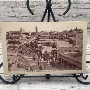 VW90G, TUNISIE, vue vintage, carte postale, Kairouan, vue générale de la rue Saussier