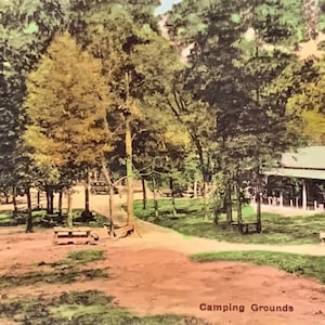 HC50, Postal vintage de Virginia coloreada a mano, Zona de acampada, Cavernas Interminables, New Market, Virginia, Albertype