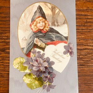 VA7, Antico, Cartolina di San Valentino, Saluto di San Valentino, Bambina carina, Cuore bianco, Fiori viola, Germania