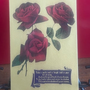 GT41G, Rare, Antique.  Greetings, Postcard, Greetings Motto, Beautiful Red Roses, Gold Background