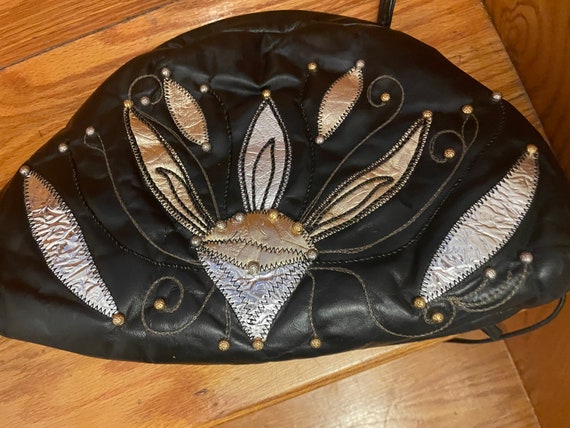 Black with multi color 1980’s patchwork crossbody… - image 6