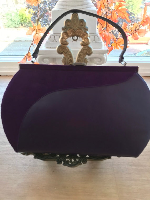 Purple suede/leather vintage madmen handbag, 195
