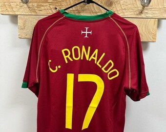 Personalized Name and Number, Portugal 2006 Ronaldo 17 Home World Cup, Vintage Soccer Football Jersey