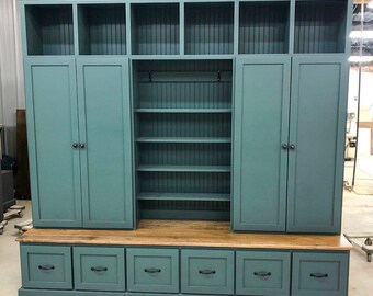 Cabinet for organizing and storing hallways in Tennessee