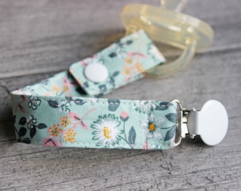 Floral Fabric Pacifier Chain, Soothie Pacifier Clip, Baby Girl Dummy Clip, Cottagecore Baby, Baby Shower Gift for Baby, Binky Clip Girl