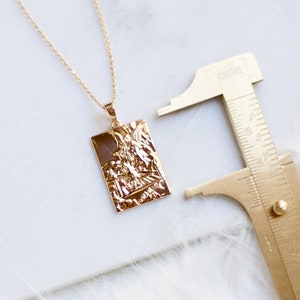 Guardian Angel Necklace, Gold Protection Necklace , Guardian Angel Medal, Religious Jewelry, Necklaces for Women, Gift for Her