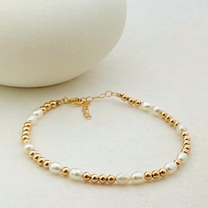 Gold or Silver PEARL Bead Bracelet, GENUINE Freshwater Pearl Bracelet, Bridesmaid Gift, Boho Chic Wedding Jewelry, ADJUSTABLE afbeelding 6