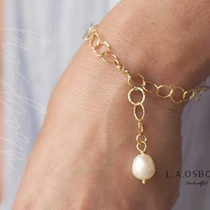 Gold Pearl Bracelet, Layering Bracelet, Single Pearl Bracelet, Gold Bracelet For Women, Wedding Bracelet, Genuine Pearl Bracelet
