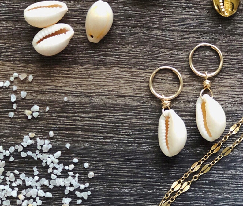 Cowrie Shell Earrings Shell Hoops Beach jewelry Shell Earrings Summer Boho Earrings Beach earrings Cowrie Boho Earrings