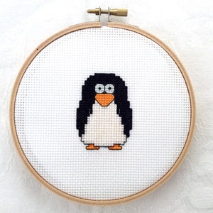Penguin counted cross stitch pattern, PDF pattern, polar bird embroidery, animal needlepoint, digital download, cute xstitch chart