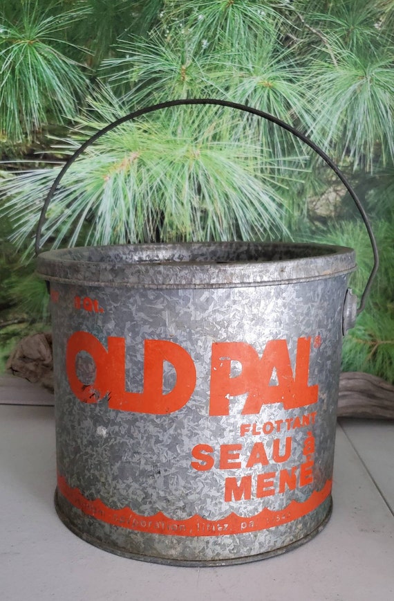 Old Pal 2 Piece Galvanized Floating Minnow Bucket, Vintage Fishing Gear, Old  Pal Minnow Bucket 2711 