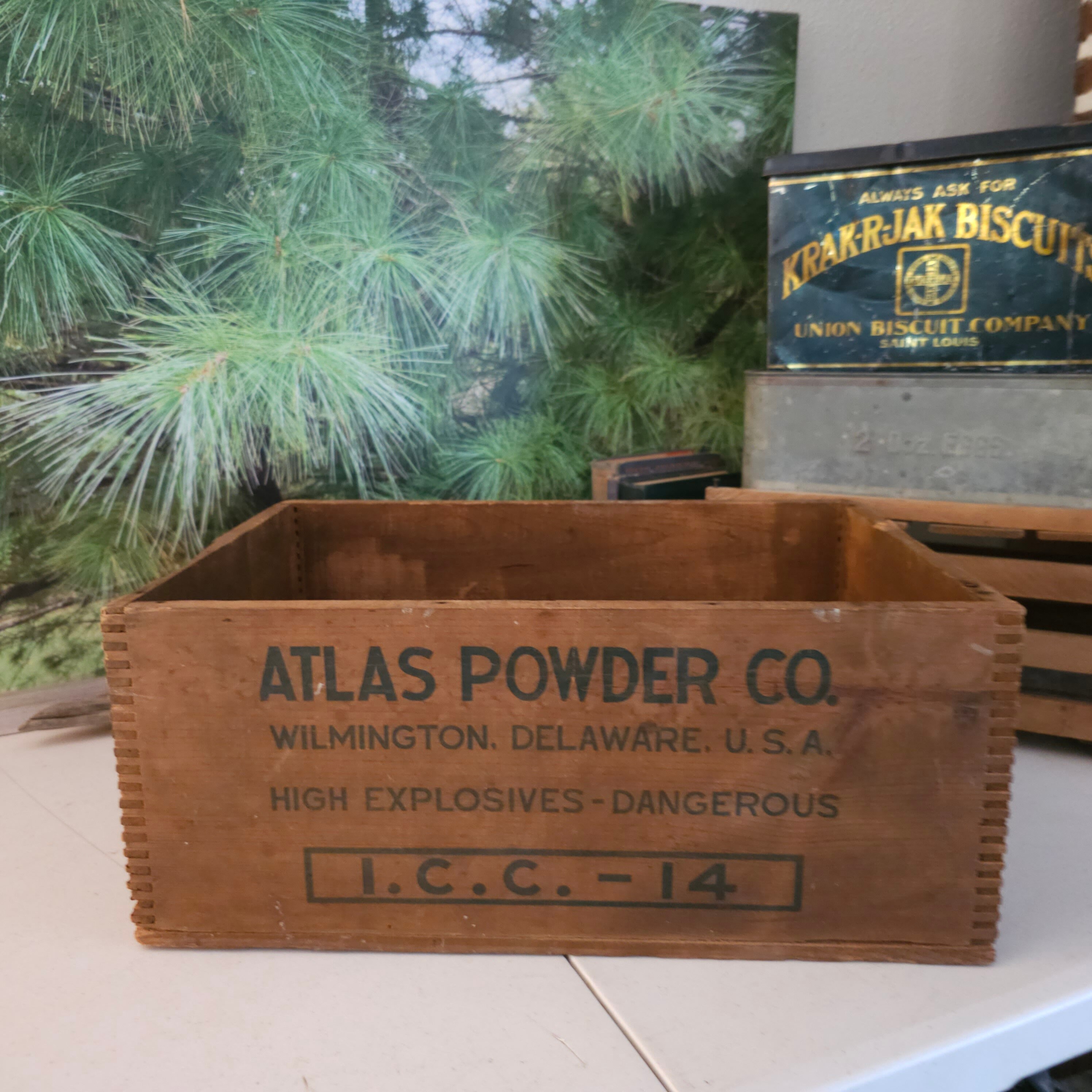 ATLAS POWDERヴィンテージ木箱 Antique Atlas Powder Company Atlas Explosives Wood Finger Jointed