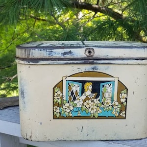 Distressed Small DELUXE Metal Bread Box with Lady In Window 1950&#39;s Retro Kitchen Storage #1025