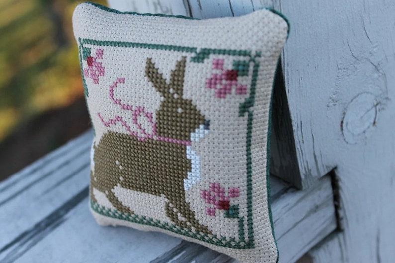 Cross Stitched Rabbit & Flower Bowl Filler Pinkeep Prairie - Etsy