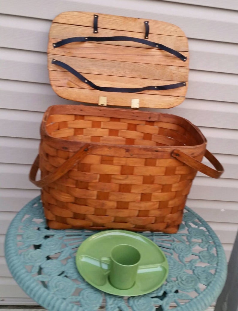 Vintage Woven Splint Wood Picnic Basket With Plates & Cups Etsy