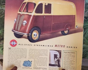 1941 New International De Luxe Delivery Trucks Magazine Ad for The Saturday Evening Post
