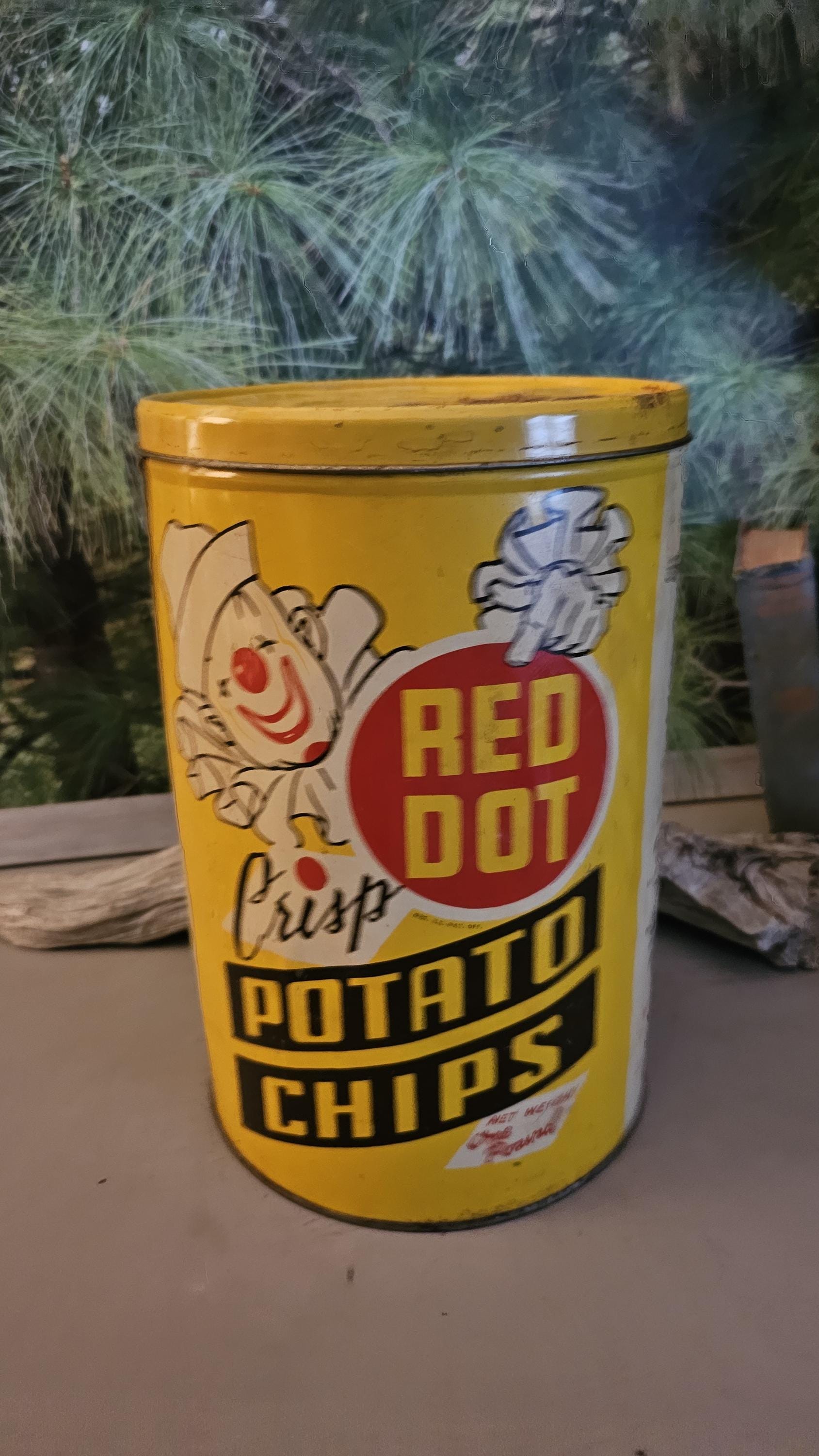 U.S.A vintage POTATO CHIPS ポテトチップス缶 TIN 1950s Red Dot Potato Chip Tin Yellow, Red, White Black: Vintage