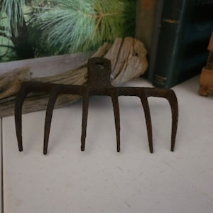 Distressed 6 Tine Push Plow Antique Cultivator Rusty Steampunk Decor Garden Art   #3607