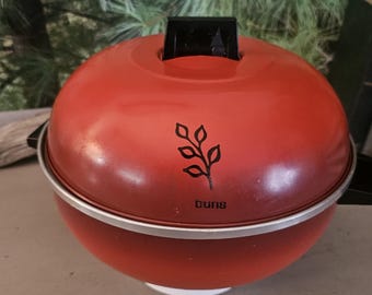 Vintage West Bend Aluminum Bread Warmer – 3 Piece Red Orange Bun Warmer  #5019