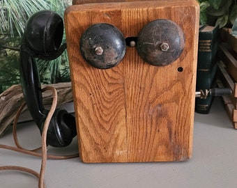 レア　廃盤品　TELEPHONE 　テレホンボックス　木製 Antique Kellogg Wood and Bakelite Wall Phone, All Original - Etsy