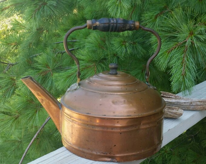Antique Copper Kettle With Wood Handle & Knob / Farmhouse Kettle