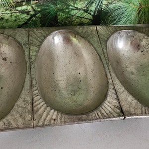 Vintage Ecko Large Metal Baking Egg Mold Pan Ecko 3 Egg Steel Metal Mold  #3373