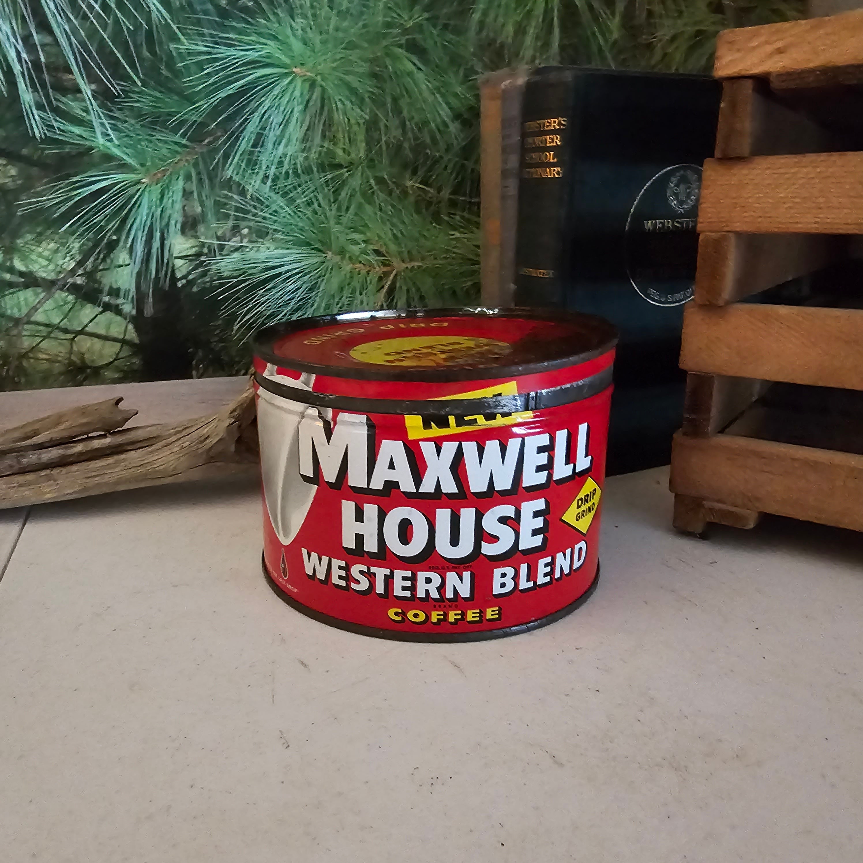 1940s Red Maxwell House Coffee Can Western Blend 1 Lb. With