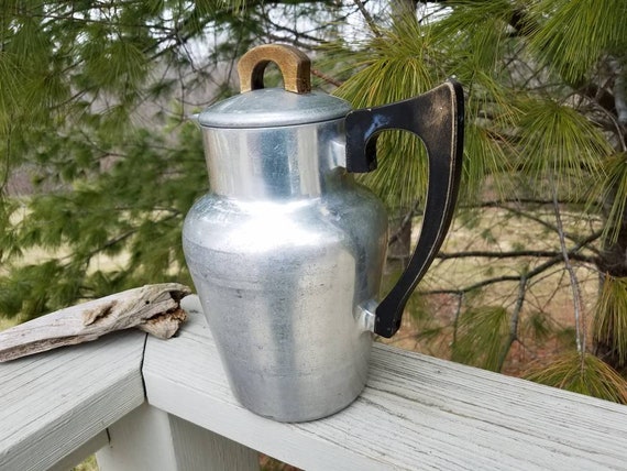 Kitchen Craft Aluminum Pitcher With Lid & Handle / Aluminum Tea Pot /  Vintage Kitchenware 