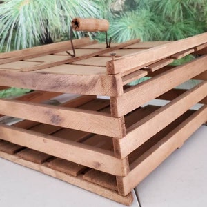 Primitive Slat Wood Egg Crate with Lid & Handle Rustic Farmhouse Kitchen Decor  #2549