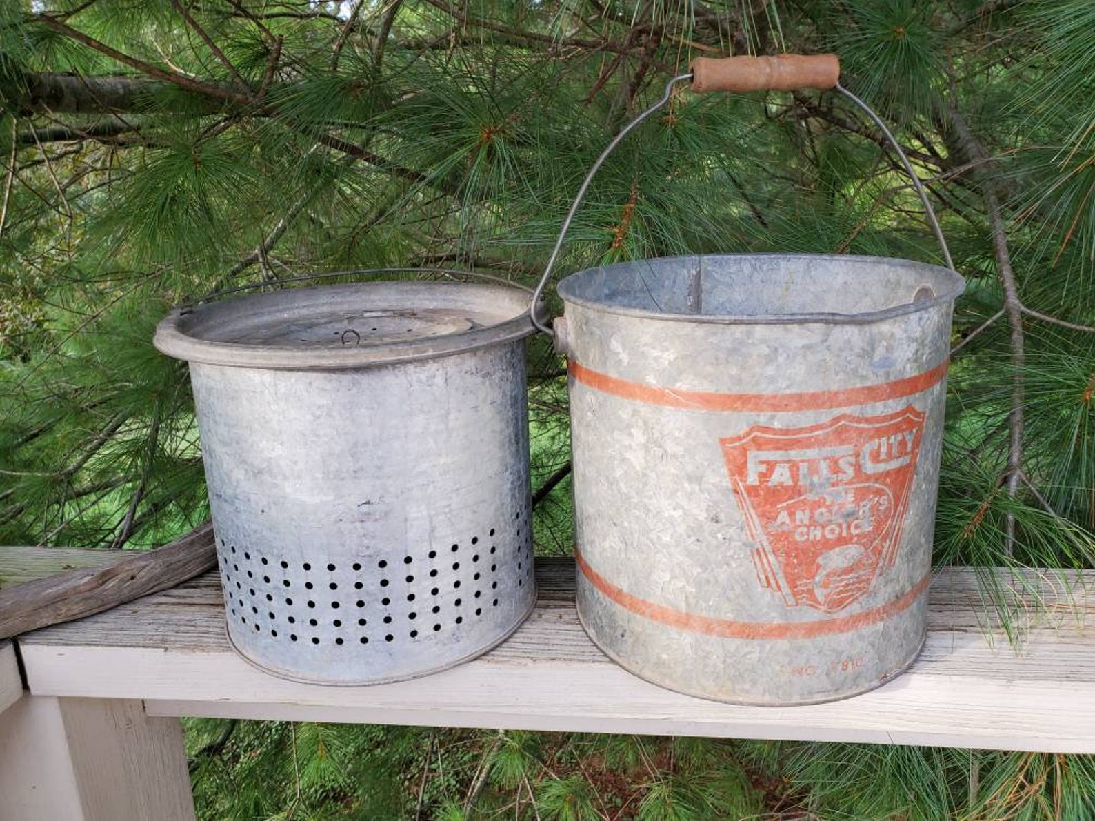 Bait Bucket Falls City 2 Piece Galvanized 7810 Minnow Bucket Etsy