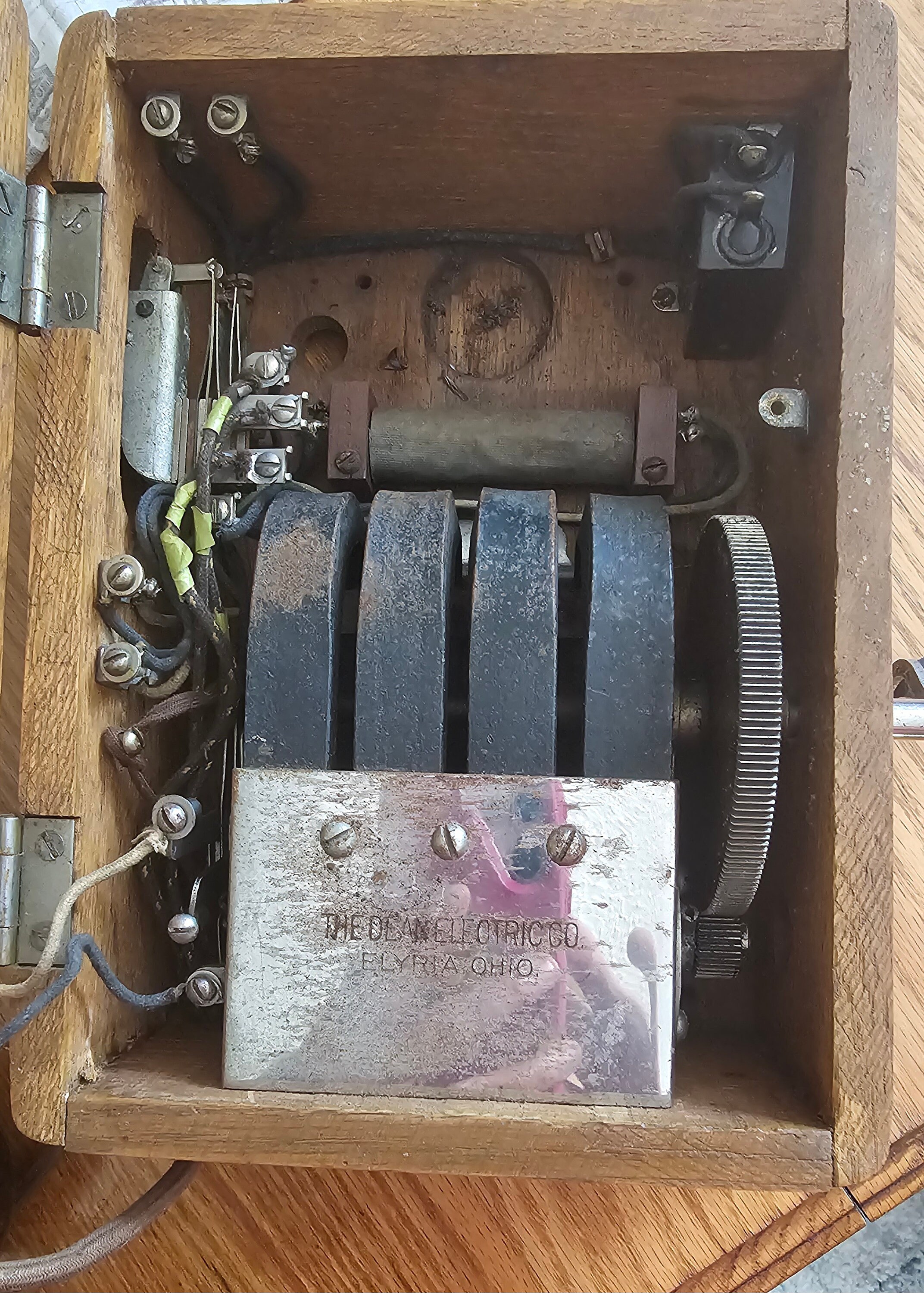 1900s Oak Hand Crank Wall Phone Dean Electric Company Dovetail