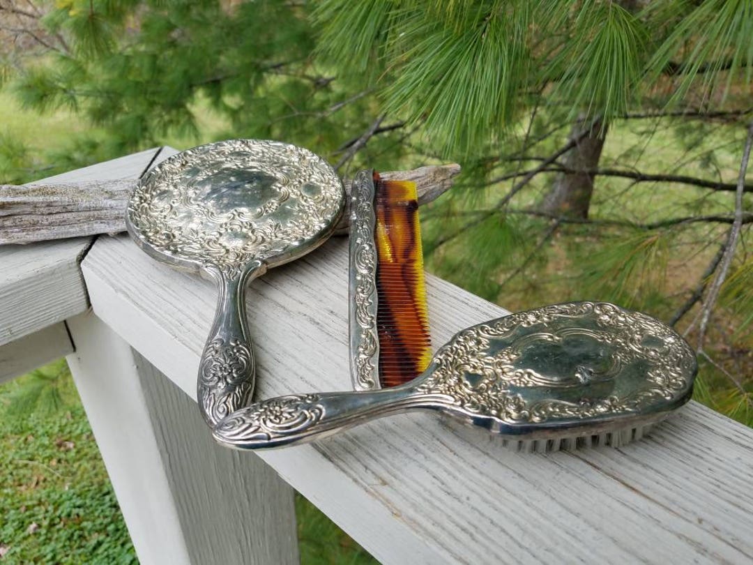Art Nouveau Silver Plate Vanity Set: Hand Mirror (no Glass  display picture 1