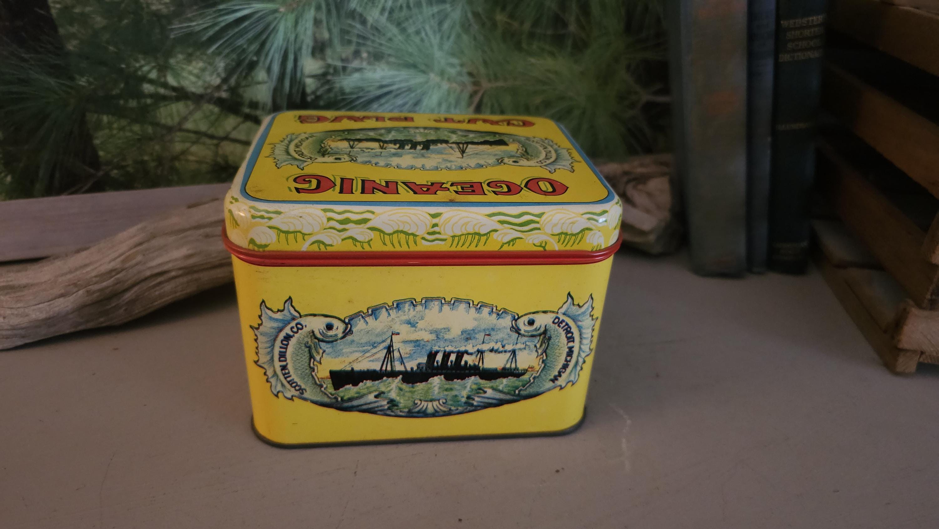 Vintage Oceanic Cut Plug Tobacco Tin: Detroit Maritime Collectible