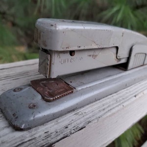 Industrial Swingline Vintage Stapler 1960&#39;s Metal Swingline Stapler Mid Century Office Decor
