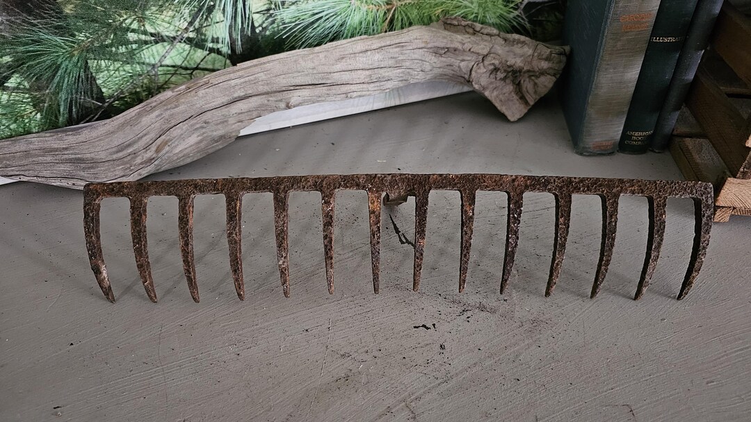 Primitive Hand Forged Old Rake Head Cast Iron 13 Tines Rough & Rusty ...