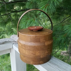 Kraftware Ice Bucket / Vintage Mid Century Ice Bucket Faux Wood