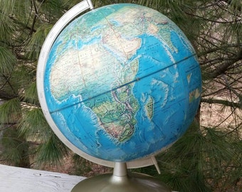 Rand McNalley World Portrait Globe Vintage Home Office Decor Photo Prop