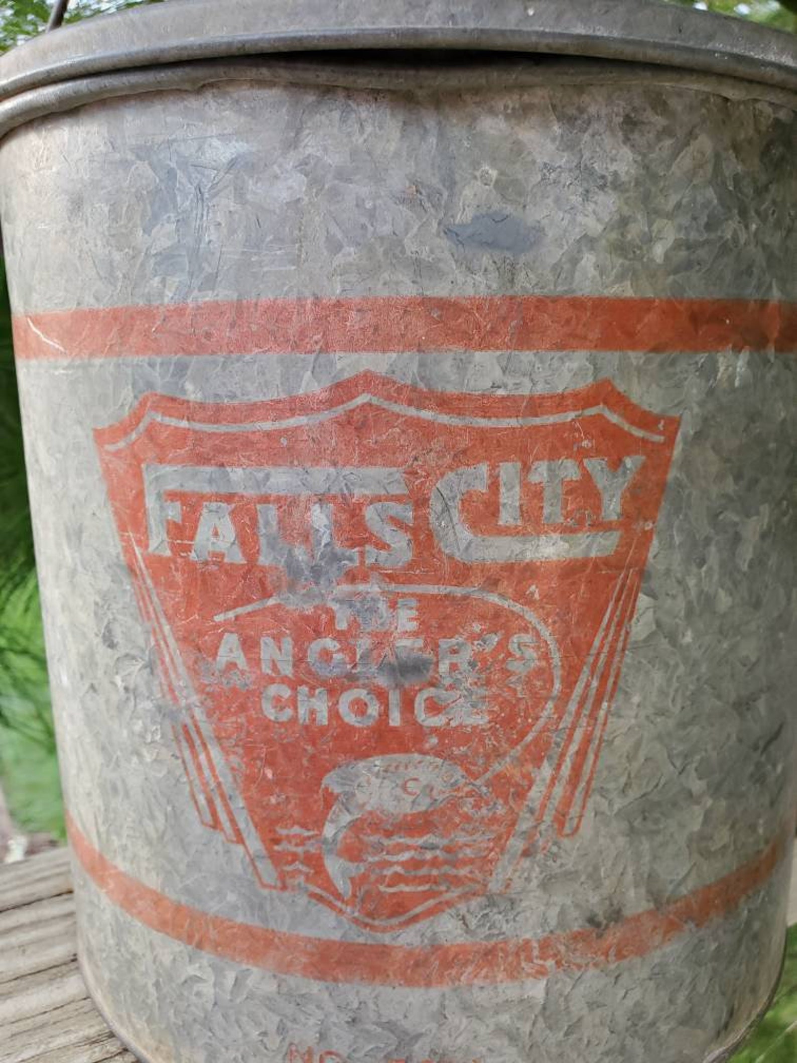 Bait Bucket Falls City 2 Piece Galvanized 7810 Minnow Bucket Etsy
