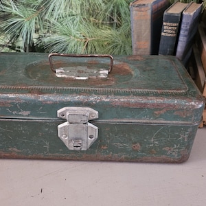 1950s Tackle Box - Etsy