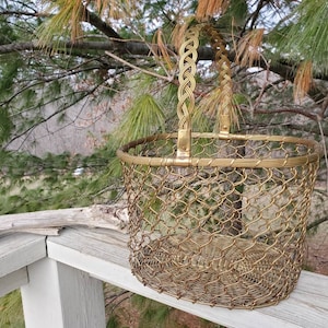 Woven Brass Basket Chicken Wire Style Body Oval Brass Basket with Brass Handle, Vintage Home Decor