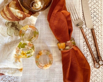 Set of Napkin Rings - Set of 4 - Resin with dried natural flowers - Fall Design