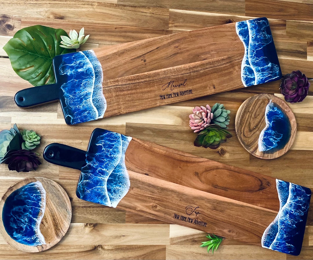 Beautiful Charcuterie Board With Epoxy Resin / Serving Wooden Board ...