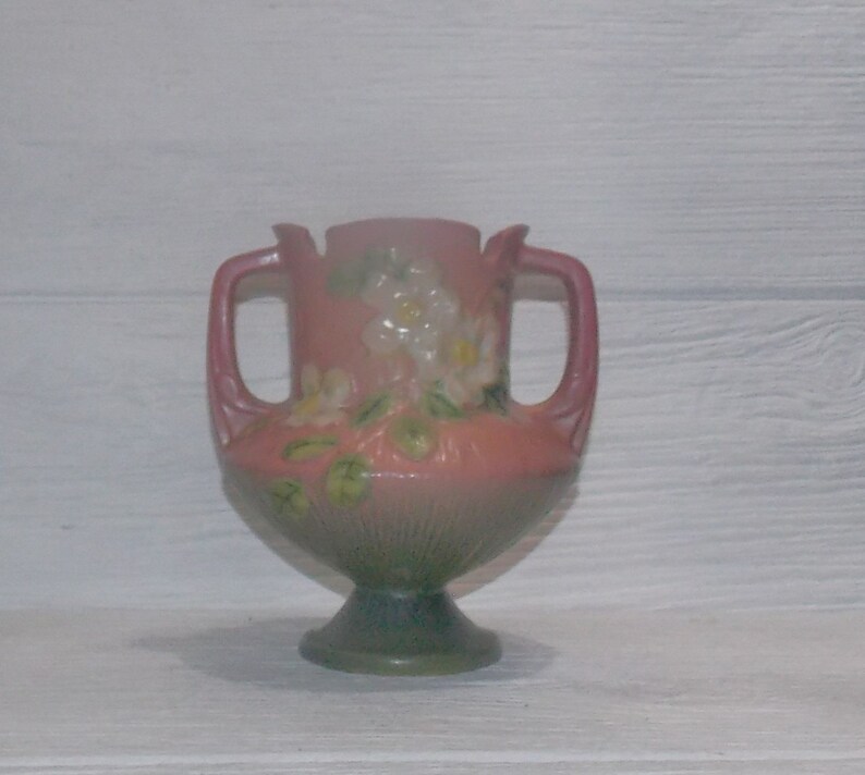 Roseville Pink Vase in White Rose 1266 Circa 1940 White Rose Etsy